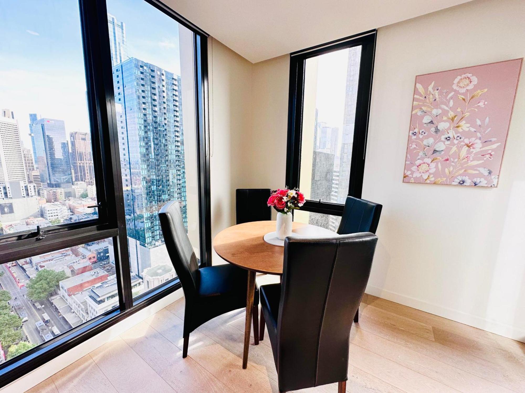 Melbourne Cbd Empire Apartment Экстерьер фото